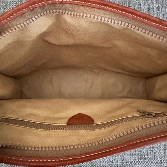 EUC Celine Macadam Triomphe CLUTCH - Picture 4 of 12